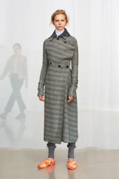 Look 33
